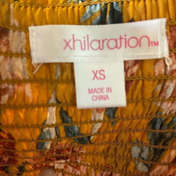 Xhilaration FLORAL PRINT SHORT JUMPSUIT WITH MAXI XS - Picture 9 of 14